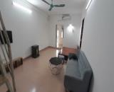 Cho thuê căn hộ Tập thể tầng 4 Lương Đình Của, 55m2, 2 ngủ, 6.5 Triệu