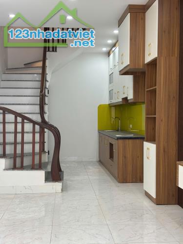 4 tỷ X nhà 5 tầng cách phố đúng 1 nhà chuẩn hình cầu Tó Tả Thanh Oai Thanh Trì Nhà mới - 1