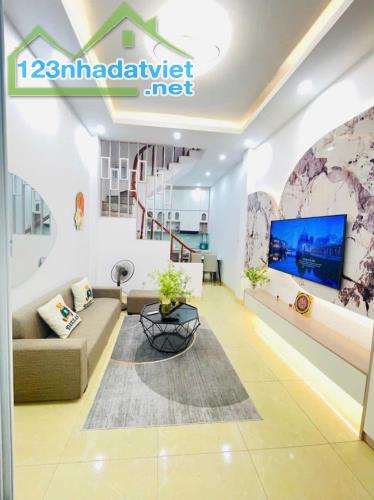 B.A.N NHÀ, ĐA SỸ x 34m2 - LÔ GÓC - FULL NỘI THẤT - 5.98 Tỷ