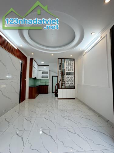 BÁN NHÀ ĐÔNG THIÊN - 5 TẦNG 3 NGỦ - NGÕ NÔNG - Ô TÔ GẦN NHÀ - TIỆN ÍCH NGẬP TRÀN - 1