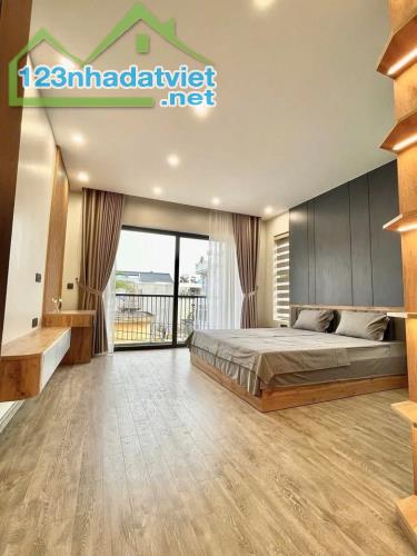 Bán nhà THÁI THỊNH ĐỐNG ĐA Phân Lô Vip 60m2 MT 6m mặt ngõ ô tô tránh