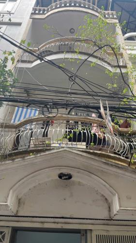 ĐỘI CẤN - BÁN ĐẤT TẶNG NHÀ - OTO ĐỖ CỬA VÀO NHÀ - BÀI ĐỖ SIÊU XE CỰC RỘNG