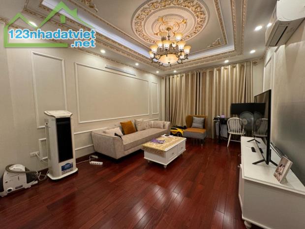 BÁN NHÀ Vương Thừa Vũ 6 tầng TM, mt 3.9m, dt 52m2, 16.9 tỷ - 2