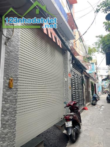 Nhà 2 tầng sát hẻm ô tô Hưng Phú P10 Q8 giá 4.8 tỷ