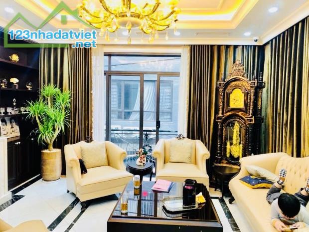 Bán Nhà Phân Lô- Ô Tô Tránh- Gần Hồ Phương Liệt- 79m2-5 Tầng- Thang Máy-MT 5.7m-26.5 Tỷ - 2