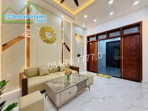 BÁN NHÀ 6 TẦNG BÙI QUANG LÀ, GÒ VẤP - 64M2, 4x14, 6PN, 5WC - CHỈ 8.3 TỶ - SỔ HỒNG CHÍNH - 4