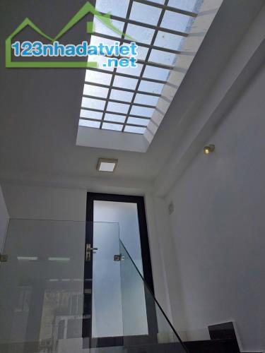 BÁN NHÀ 5 TẦNG, HẺM XE HƠI 5m THÔNG, NGAY BỘ CÔNG AN Q1 - 4x16m, GIÁ 12.8 TỶ - 3