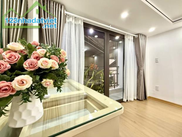 Bán nhà Khâm Thiên 28m2, 4 tầng, 5.8 tỷ - 2