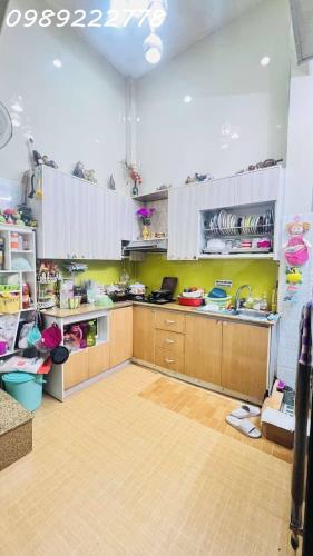MẶT TIỀN -- KẾ TRẦN QUANG KHẢI - VỊ TRÍ ĐẮC ĐỊA - CHÍNH CHỦ LÂU NĂM - DT 49M2 - 4 TẦNG - 4