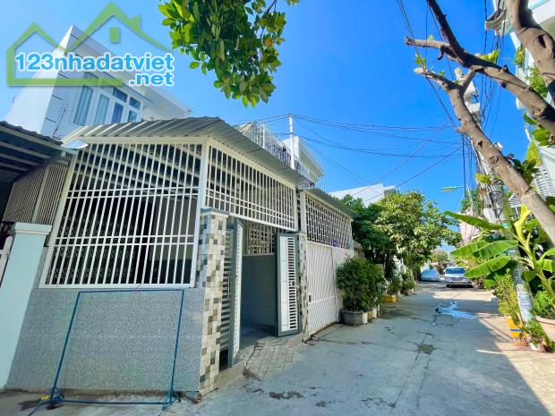 Bán nhà 79,9m2 hẻm ô tô Trần Phú, Vĩnh Nguyên