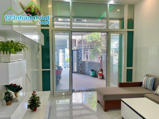 Bán nhà 79,9m2 hẻm ô tô Trần Phú, Vĩnh Nguyên - 1