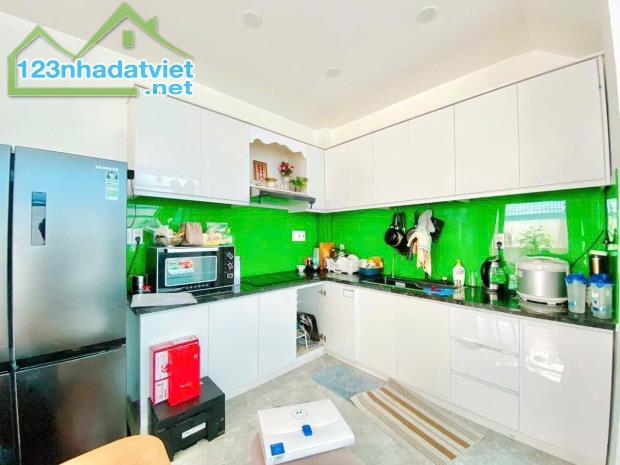BIỆT THỰ 4 TẦNG BTCT – HẺM XE TẢI – NHÀ MỚI Ở NGAY – NGANG 6M – GIÁ CHỈ 9.5 TỶ - 4