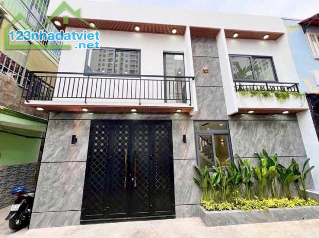 BÁN NHÀ CĂN GÓC-5x10- LÂM VĂN BỀN – QUẬN 7 – FULL NỘI THẤT – 5.x TỶ