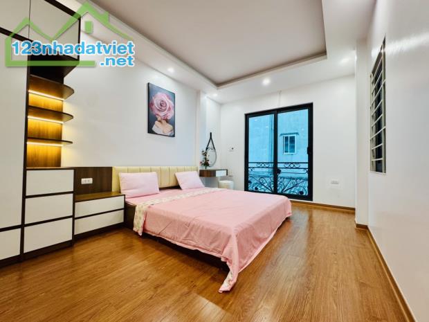 Xuân Đỉnh-5 Tầng - Nhà mới - Lô Góc-Oto Đỗ Cửa - 35m2 - 3,8 MT,chỉ 7,85ty - 2