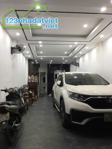 Bán MẶT PHỐ Minh Khai, Trương Định 42m 5 Tầng - KD mọi mặt hàng đỉnh cao - LÔ GÓC - GIÁ