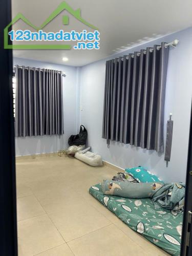 Bán Nhà Đông Hưng Thuận Q12 – 79m² – Full Nội Thất Cao Cấp – Giá Nhỉnh 4.05tỷ - 2