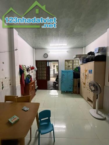 Bán nhà Liên Chiểu Đà Nẵng, Nhà C4 Kiệt oto Đà Sơn. Gần đường Tôn Đức Thắng