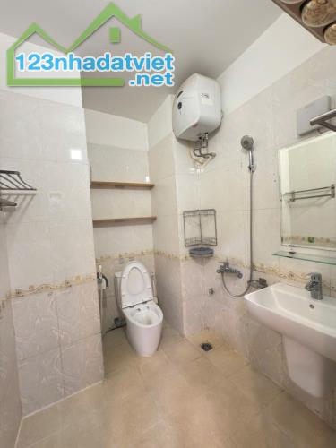 NHÀ ĐẸP ĐỘI CẤN – MẶT TIỀN 5.2M – NGÕ NÔNG – 30M² – 5 TẦNG – Ở NGAY – 7.x TỶ - 5