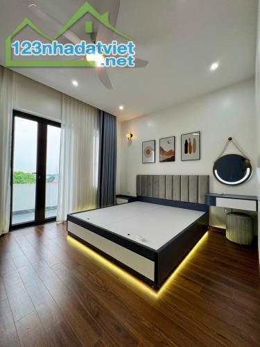 🏠 Thụy Phương – Giá 6 tỷ – 5 tầng – Mặt tiền 6m – Nội thất cao cấp, sẵn ở!  Diện tích: 4 - 2