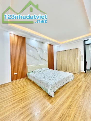 Bán nhà phố Phan Đình Giót -Phương liệt ,DT:45m2 ,Giá Nhỉnh 6tỷ ,  oto gần - 3
