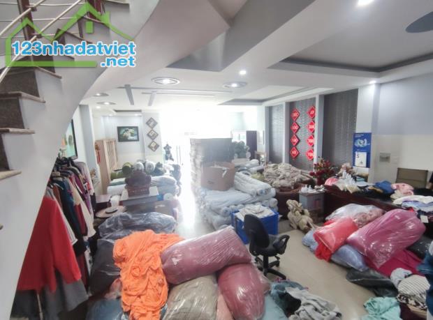 Tuyệt phẩm nhà MT Giác Đạo ,Trung Chánh, 3T x 150m2 ,Giá chỉ 8.0 tỷ(TL) - 3