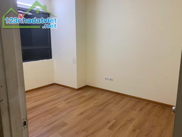 Cho thuê căn 3 ngủ cơ bản ct4 the pride, 103m, giá 10.5 triệu vào luôn - 4