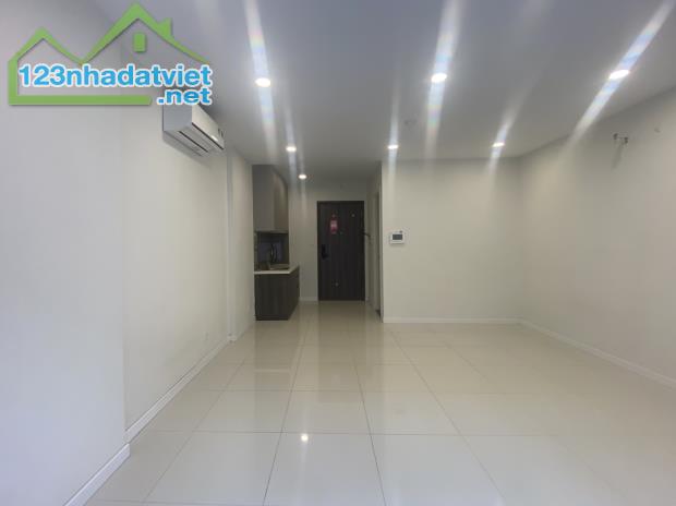 Cho thuê căn ot 37m2, nhà mới có rèm, máy lạnh giá 8,5tr/th Lavida Plus Q7, ở ngay - 2