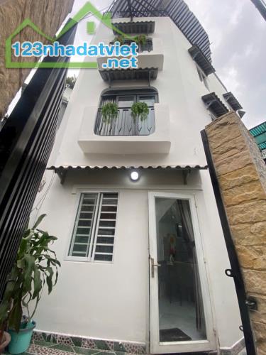 🏠 BÁN NHÀ, HXH, 4 TẦNG LÔ GÓC _ 50M2, PHAN HUY ÍCH, GÒ VẤP_ GIÁ 4.8 TỶ - 5