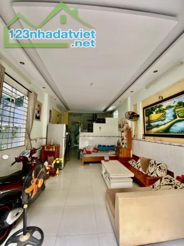 Bán nhà 90m2, Hẻm xe hơi Đường Vườn Lài, Quận Tân Phú - 1