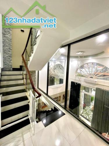 +bán nhà mặt tiền quận 12, siêu dt gần 150m2, giá hơn 10ty - 1