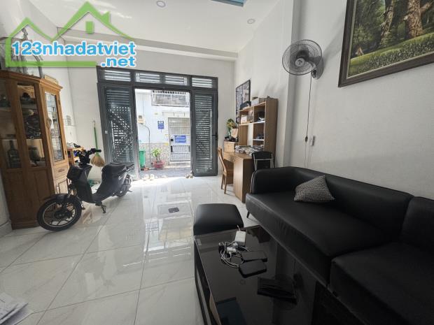 MẶT TIỀN KD ĐƯỜNG THÉP MỚI - KHU K300 - TÂN BÌNH - DT:50M2 [ 4,2 ❌ 12m ] 2 TẦNG  NHỈNH 9 T - 1