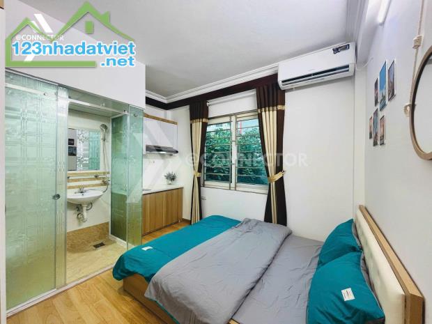 Nhà đẹp Cầu Giấy 5m oto 40m*5T 9 phòng khép kín full đồ giá hơn 11 tỷ - 2