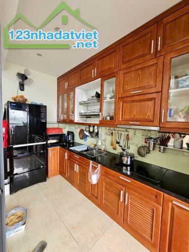 (Tin thật 100%) Căn hộ 129m2 x 3PN có slot ô tô tại N04B - T2 - Ban công hướng Bắc - Lô - 3