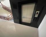 Bán nhà xã Ngọc Hồi, Thanh Trì, ô tô tránh, 5 tầng thang máy, giá 12.5 tỷ. Lh 0888229559
