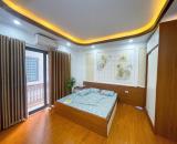 VIP Lò Đúc, HBT - 12.99 tỷ cho 82m2 và 5 tầng - Trước nhà sân rộng 200m2 - 2 thoáng trước
