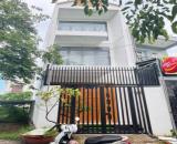 🌴Bán nhà 3 tầng - 66mv, Ngay Vinhomes Q9 - hoàn công đủ, có giếng trời, Hẻm xe hơi 10m.