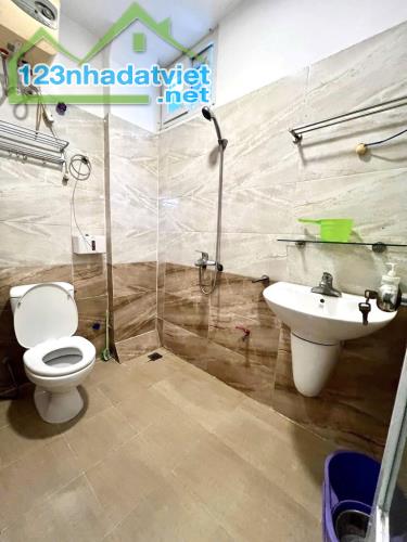 BÁN NHÀ VĂN QUÁN 38M2, DÂN XÂY- 10M RA ĐƯỜNG Ô TÔ TRÁNH, 6.8 TỶ. - 4