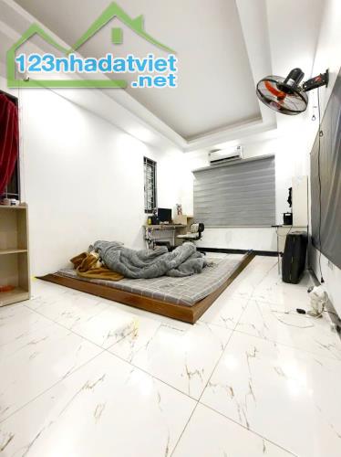 Nhà Đẹp Lô Góc Xây Độc Lập, 3 Mặt Thoáng Phố Phú Lương, 33m2 5 Tầng Full Nội Thất Giá 5 Tỷ - 4