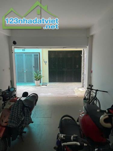 PL Lê Trọng Tấn - GARA OTO KINH DOANH DT 52m2 4 tầng MT 3.8m Giá 13.5 tỷ