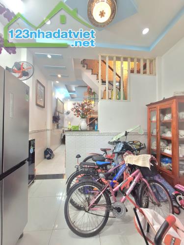Bán Nhà Đẹp Quận 7,Ngay Marketing Đ.Tân Mỹ ,4 Lầu 6Pn ,Chỉ Nhĩnh 4 Tỷ(TL) - 2