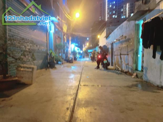 Bán nhà Bùi Tư Toàn, hẻm rộng, thoáng mát 8m, diện tích 81m2, giá 4,85 tỷ, ngay cạnh AEON - 1