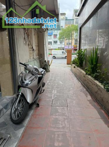 CHÍNH CHỦ CẦN CHO THUÊ CĂN NHÀ TẠI SỐ 2 NGÕ 94 - PHỐ Ô CHỢ DỪA - QUẬN ĐỐNG ĐA - TP HÀ NỘI - 3