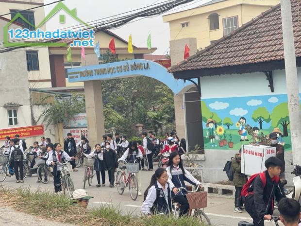 Ô tô ngủ trong đất - đường thông-sổ sẵn sàng-đút túi ngay nửa tỏi - 4