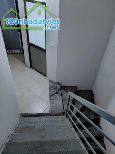Chính chủ bán gấp nhà ngõ ô tô – 174 Trần Duy Hưng: 59m2 – 5 tầng, MT: 5,5m. 11 tỷ. - 4