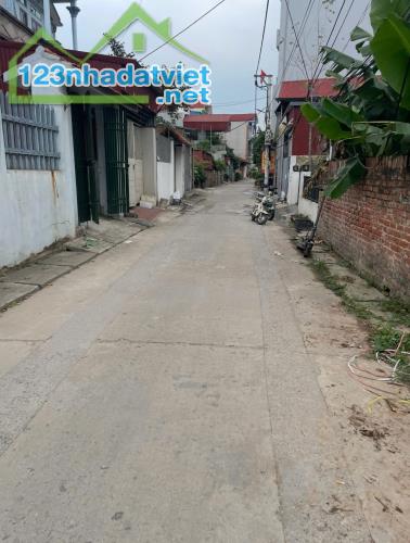 Bán đất Thôn Do Thượng - Tiền Phong - Mê linh. 4,15 tỷ oto moning đỗ cửa.