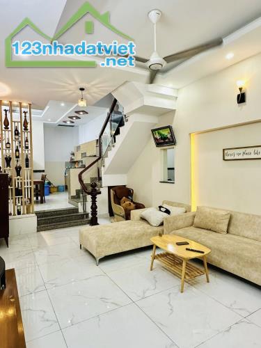 Bán nhà Mặt Tiền Khuông Việt, Tân Phú , DT 4.1 x 17m, 5 Tầng, Giá 12.4 Tỷ - 2
