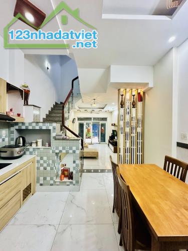 Bán nhà Mặt Tiền Khuông Việt, Tân Phú , DT 4.1 x 17m, 5 Tầng, Giá 12.4 Tỷ - 1