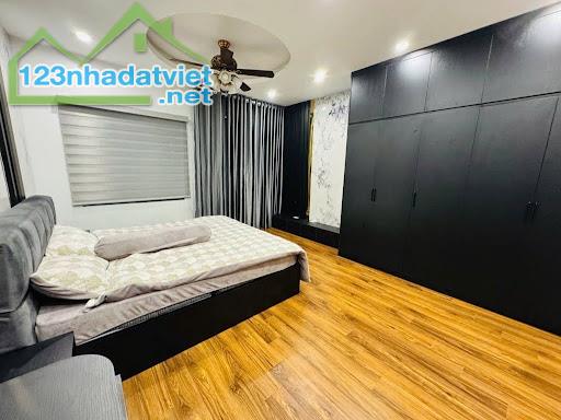 💥💥💥NHÀ PHỐ NGUYỄN CAO - LÊ QUÝ ĐÔN ~50M2 - 5 TẦNG - MT 4.7M - NHỈNH 11 TỶ - Ô TÔ ĐỖ - 2