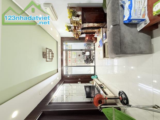 NHÀ SÁT MẶT TIỀN HUỲNH VĂN BÁNH, KHU AN NINH, 60M2 (4x15m), 5 TẦNG, 5PN, NHỈNH 8 TỶ - 4
