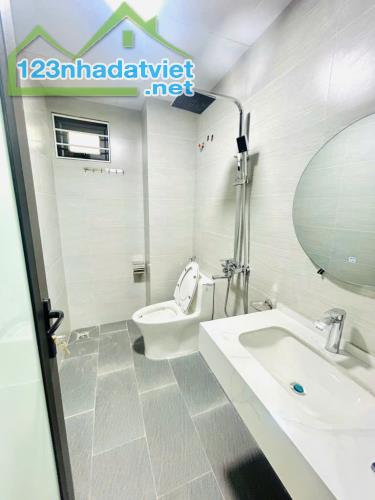BÁN NHÀ MỚI 5 TẦNG PHỐ LƯƠNG YÊN, SỔ ĐỎ ĐẸP 35M; 5,96 TỶ, NGÕ THÔNG, NÔNG, GẦN TRƯỜNG - 2